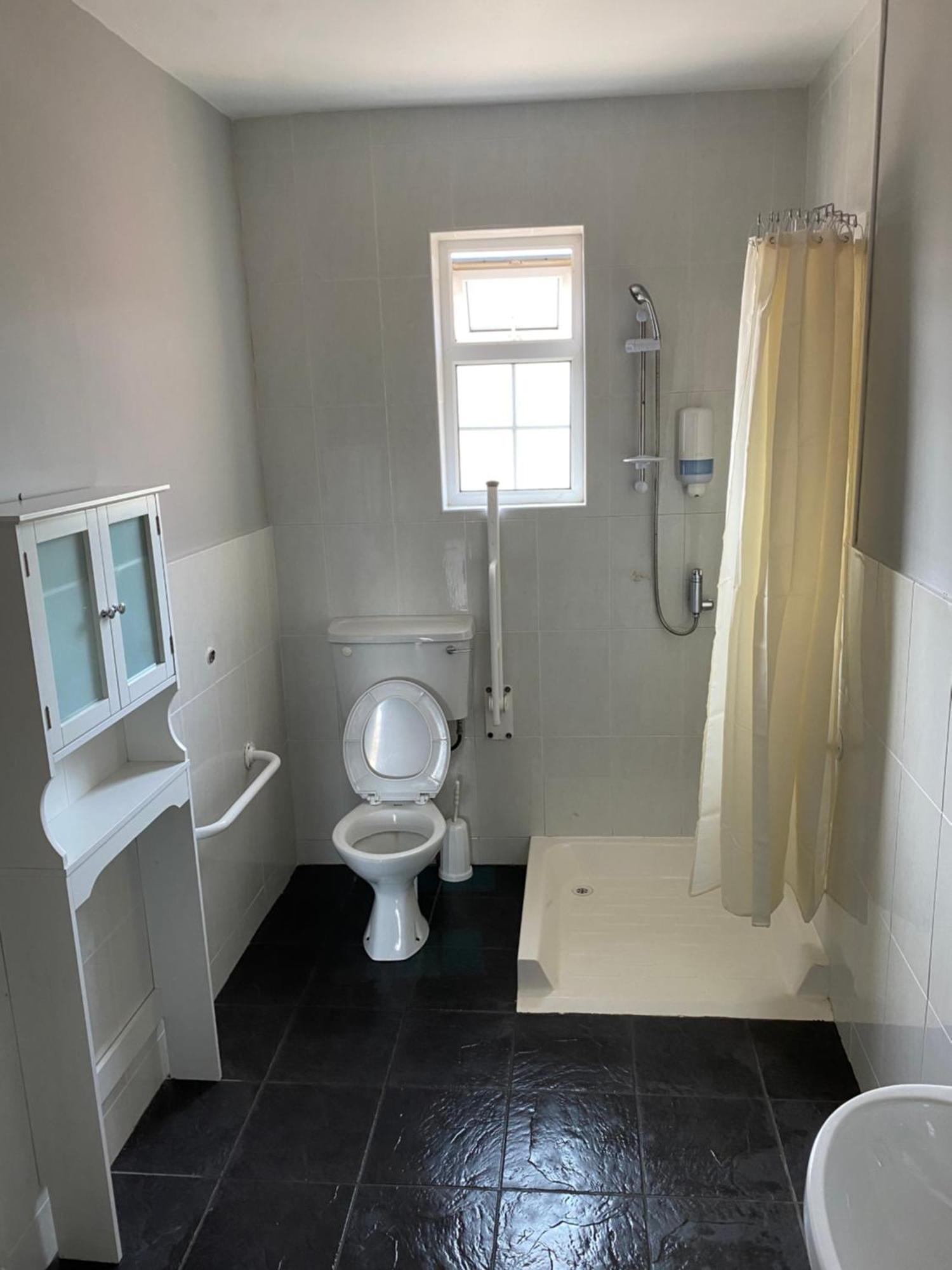 Seaview Lodge Inverin Екстер'єр фото