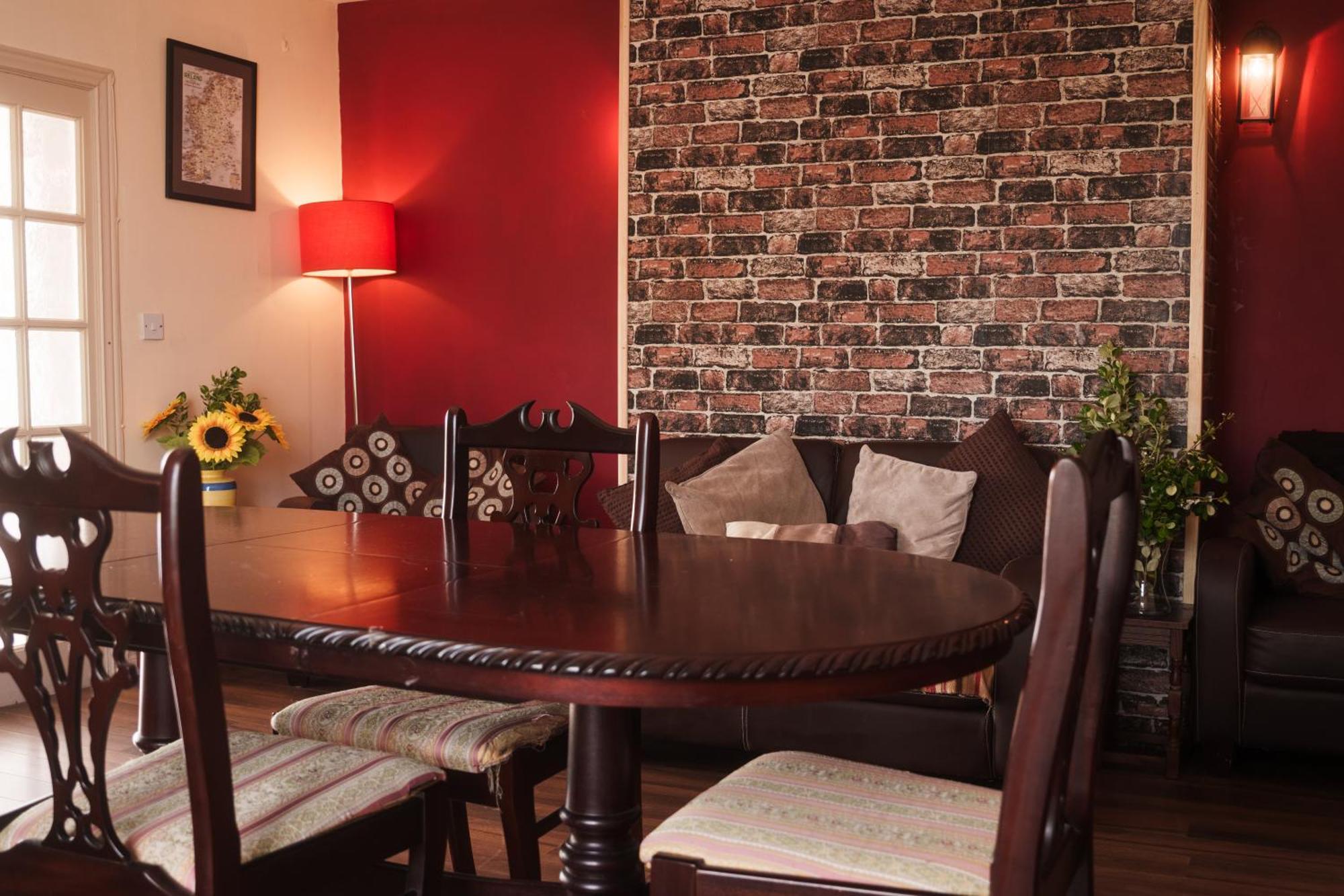 Seaview Lodge Inverin Екстер'єр фото